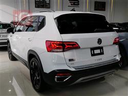 Volkswagen Taos